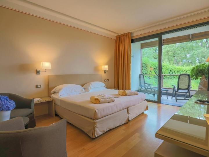 Hotel Acquaviva Del Garda Desenzano del Garda Exterior photo